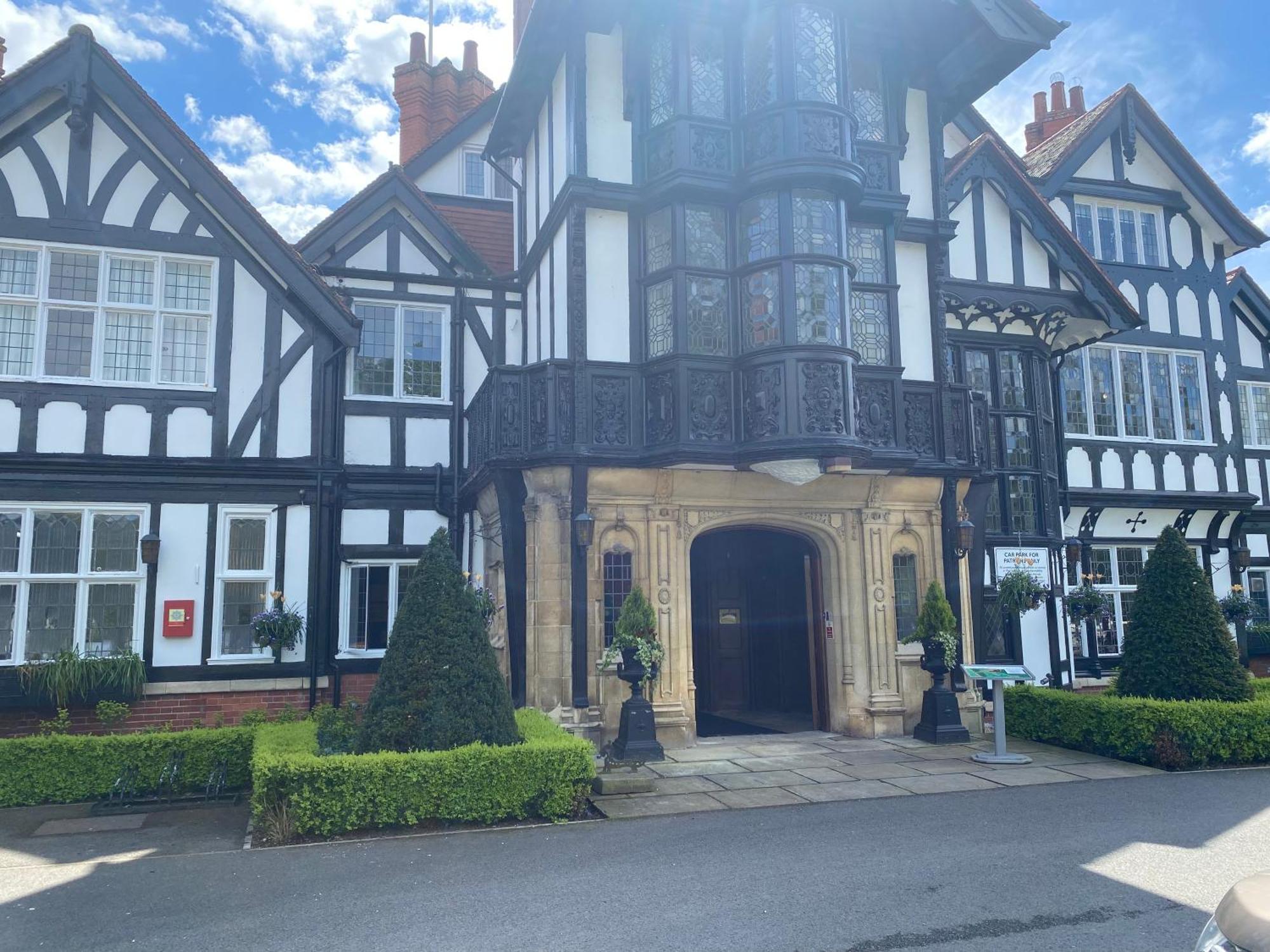 Hare Lodge Woodhall Spa Exterior photo